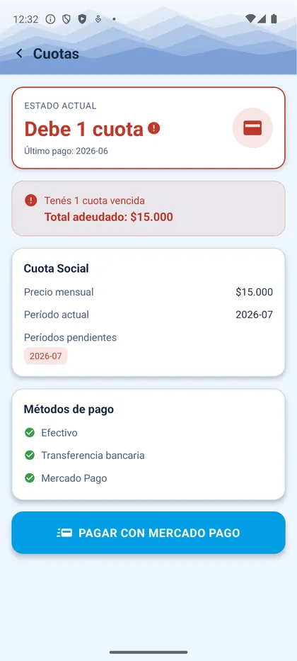 Pantalla de cuotas: deuda de una cuota social, precio mensual y botón para pagar con Mercado Pago