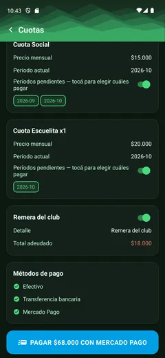 Pantalla de cuotas del socio con cuota social, cuota de escuelita y remera del club tildadas, y el botón para pagar todo junto con Mercado Pago
